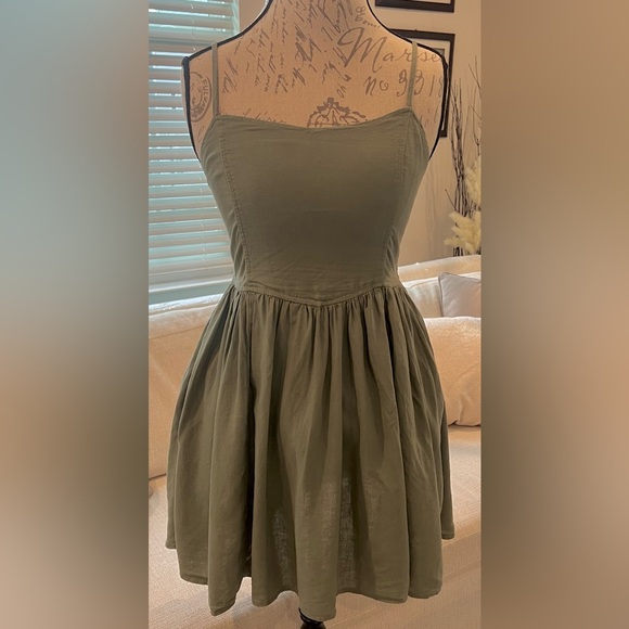 aerie Dresses & Skirts - aerie Olive Green/Sage Dress Small Petite Pockets Linen Blend